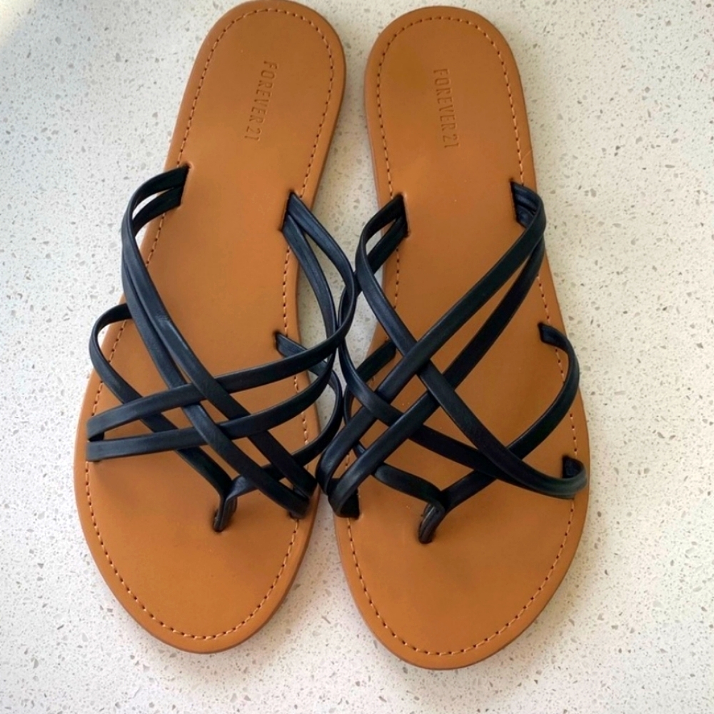 🌹FOREVER 21 SANDALS 👡